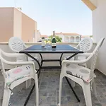 Apartment Galic 3 By Interhome