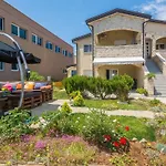 Galic 3 By Interhome Apartment