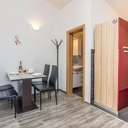 Galic 3 By Interhome * Vir